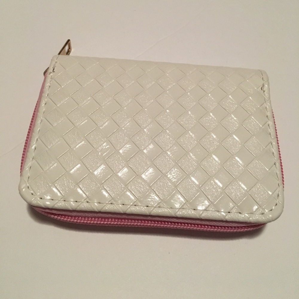 Zip-up Wallet Purse